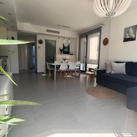 Punta Prima Villa 3 Bedrooms And Solarium Sea View ตอร์เรเวียคา ภายนอก รูปภาพ